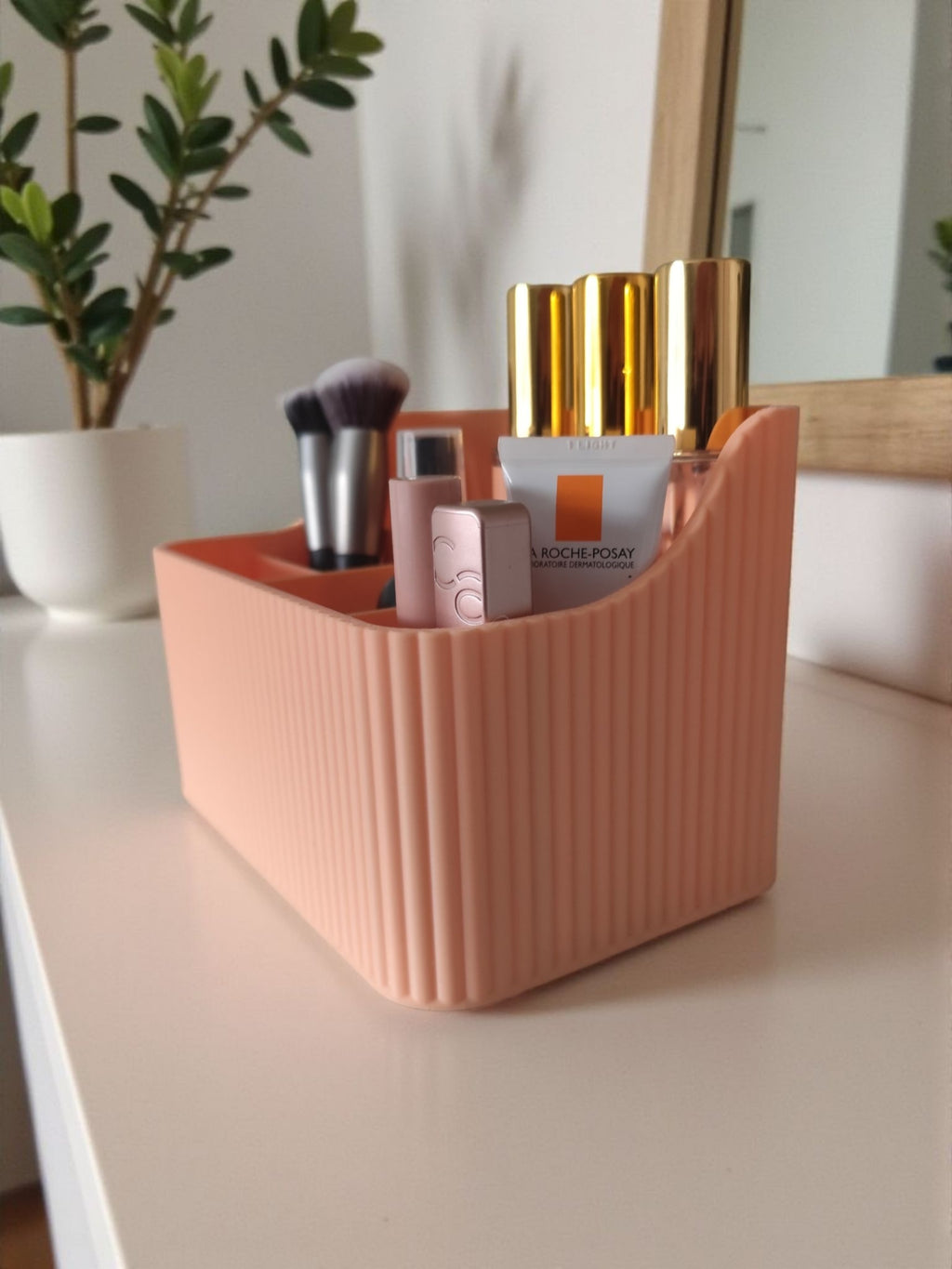 Multi-Compartment Makeup Organizer | Beauty Storage Solution