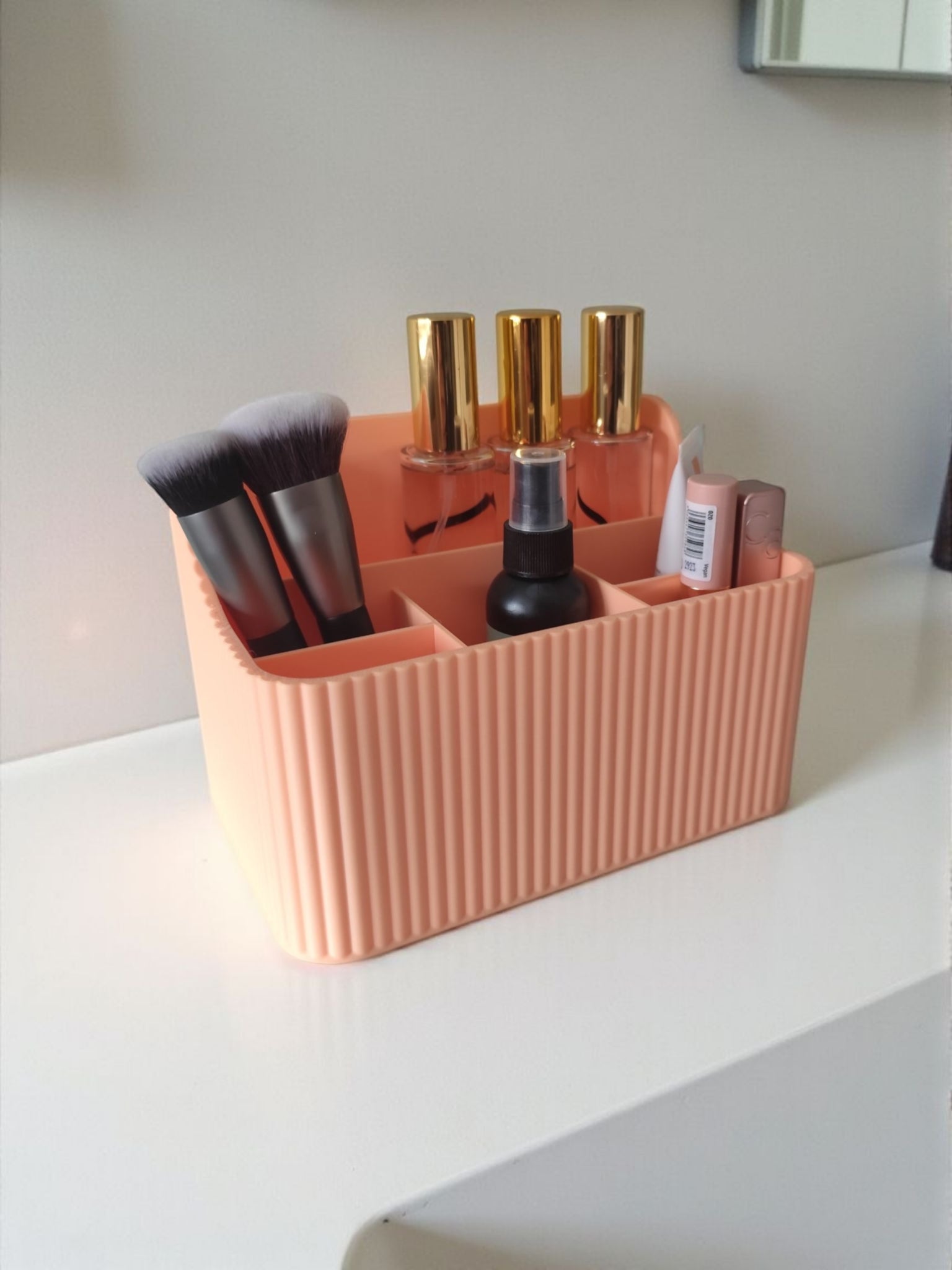 Multi-Compartment Makeup Organizer | Beauty Storage Solution