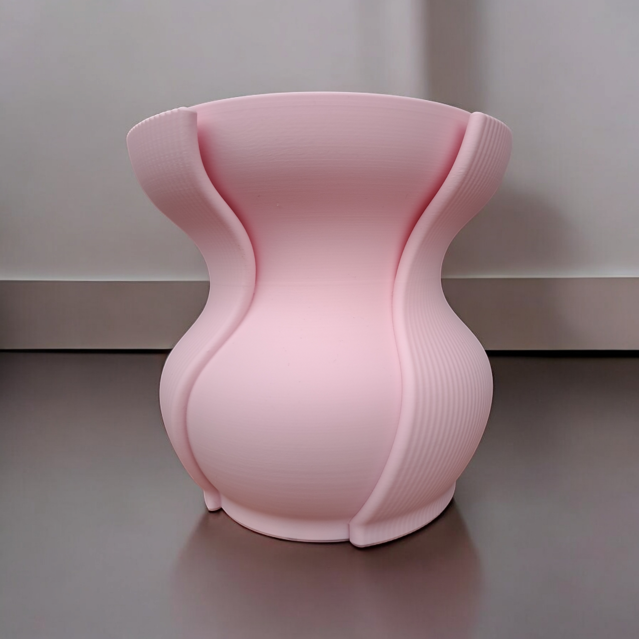 3D Printed Sculptural Wave Vase