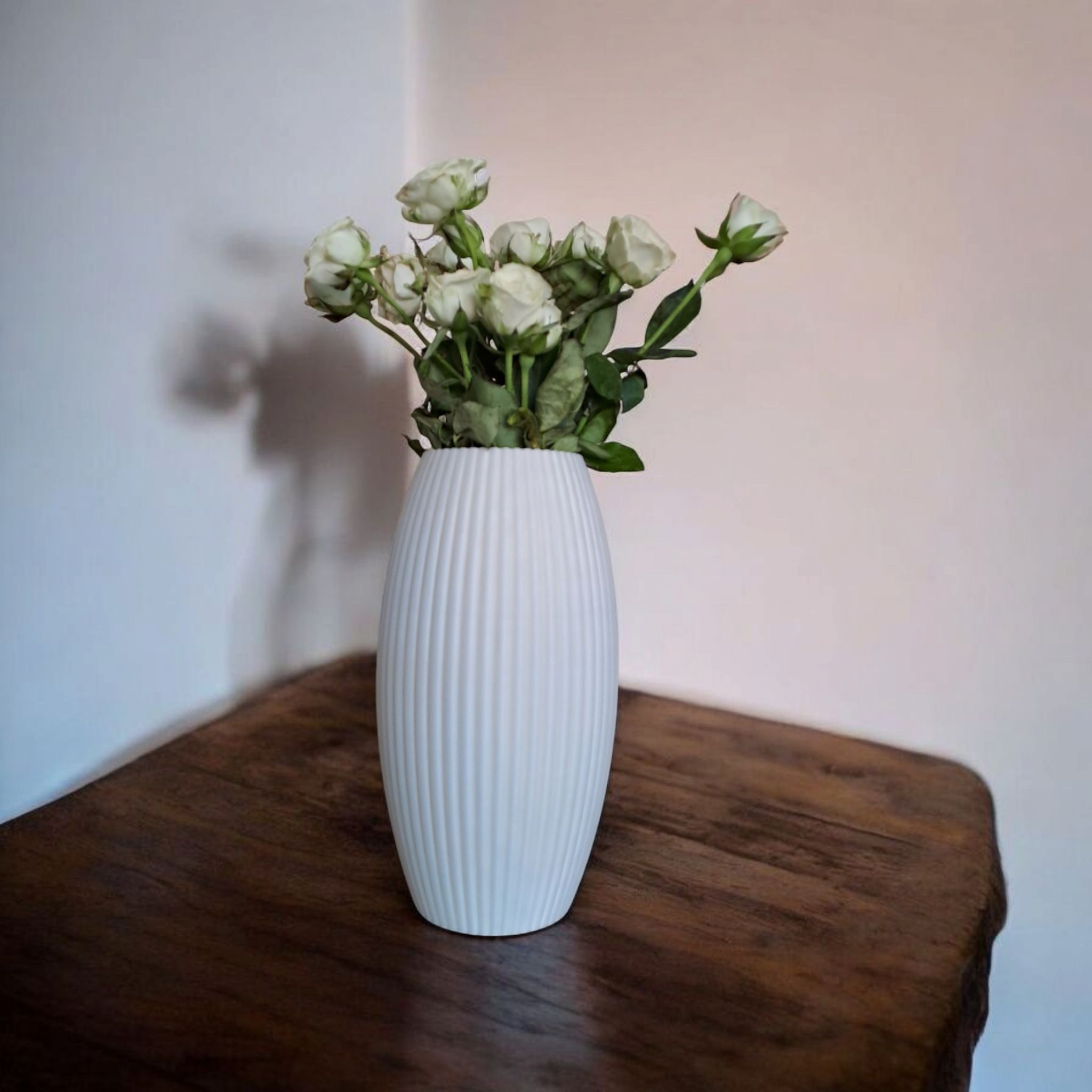 3D Printed Ribbed Vase with Scalloped Edge