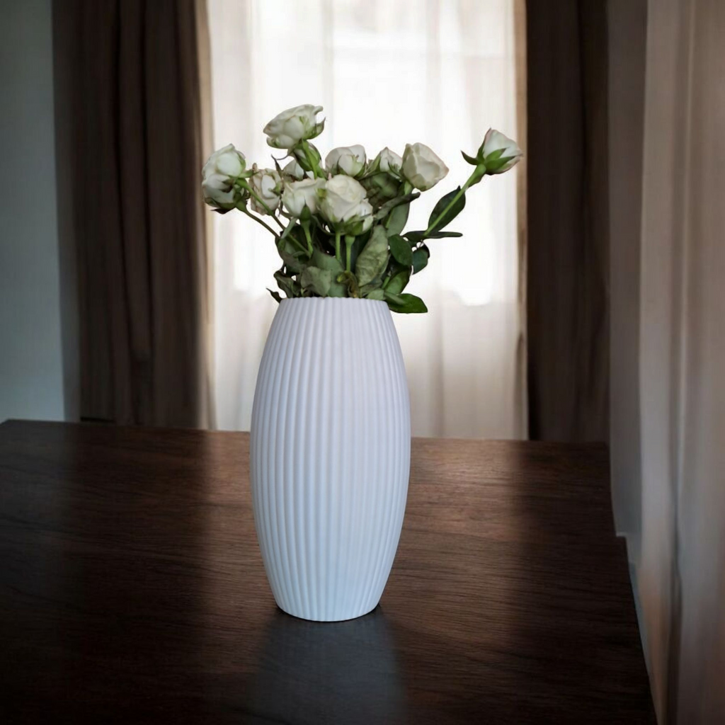 3D Printed Ribbed Vase with Scalloped Edge