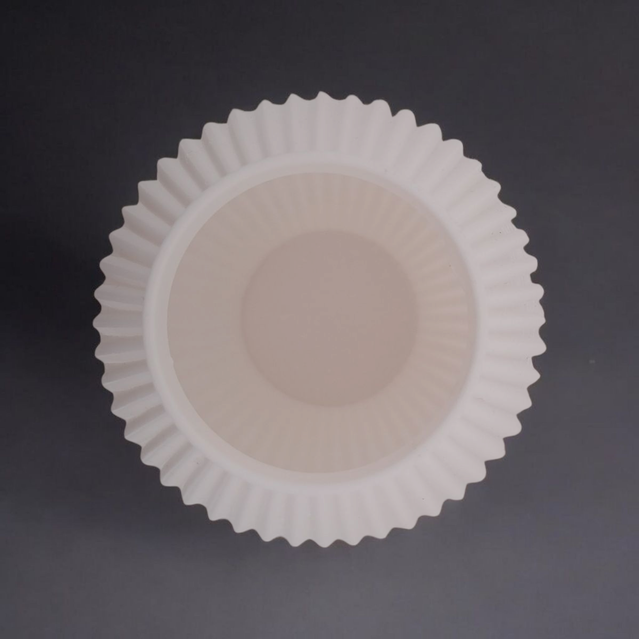 Modern Ribbed Bulbous Design Vase